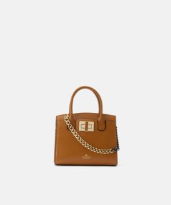 Makerwardrobe.shop000f1f2bab 1