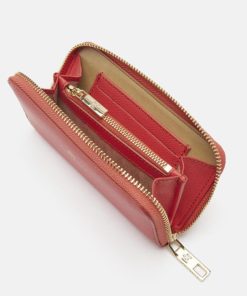 Makerwardrobe.shop467e77c826 2