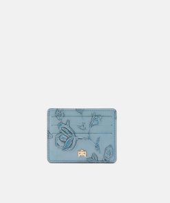 Makerwardrobe.shop51aa6f75bc 1