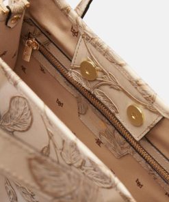 Makerwardrobe.shopa77412cc21 3
