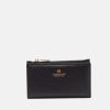 Makerwardrobe.shopad7f771da7 1