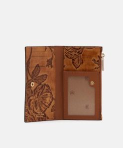 Makerwardrobe.shopb9c14f1c2d 2