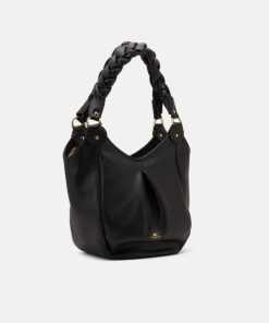 Makerwardrobe.shopf608043ce9 2