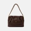 Makerwardrobe.shopfb842c7b54 1